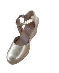 SANDALI CON ZEPPA RAQUEL PEREZ IVORY LAM PLATINO PISO ARAMIS PL PIEL 17531