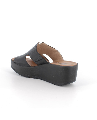 SANDALI CON ZEPPA IGI&CO DONNA CAPRA TAMPONATA NERO 1161900