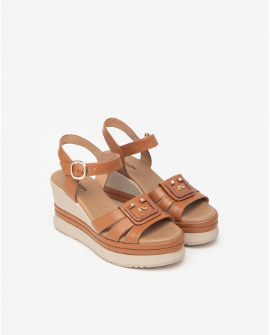 SANDALO CON ZEPPA NEROGIARDINI DONNA COGNAC PELLE TACCO 8,5CM E410570D/329