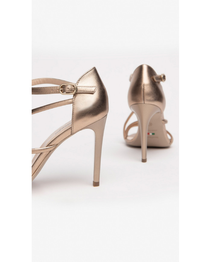 SANDALO CON TACCO NEROGIARDINI DONNA TPU EGIZIA LAMINATO E218401DE/434