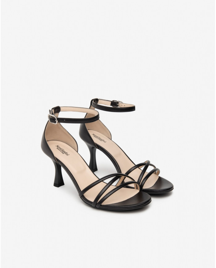 SANDALI CON TACCO NEROGIARDINI PELLE NERO TACCO 7,5CM E410120DE/100