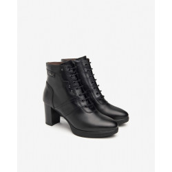 TRONCHETTI NEROGIARDINI DONNA GUANTO NERO PU.LESINA TACCO 7 CM I411201D/100