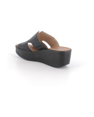 SANDALI CON ZEPPA IGI&CO DONNA CAPRA TAMPONATA NERO 1161900