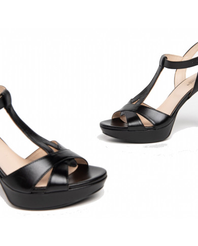 SANDALI CON TACCO NEROGIARDINI DONNA NAPPA PANDORA NERO TPU CASERTA DAMA NERO TACCO 10CM E307230DE/100