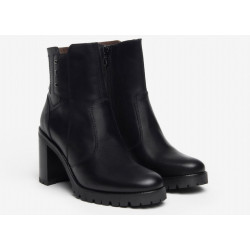 TRONCHETTI  NEROGIARDINI DONNA IN PELLE NERO ZIP TACCO 9CM I308981D/100