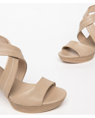 SANDALI NEROGIARDINI DONNA TAMIGI SABBIA TPU LICIA PLATO' E307500D/410