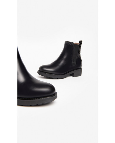 STIVALETTI CHELSEA NEROGIARDINI DONNA IN PELLE MANOLETE COLORE NERO I205800D/100