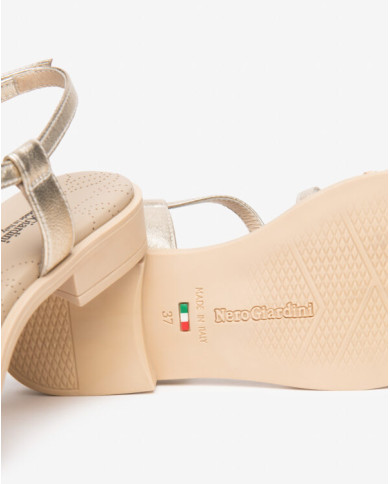 SANDALO NEROGIARDINI DONNA ETOILE SAND MIELE TR ACCRA 592 BEIGE E615900D/418