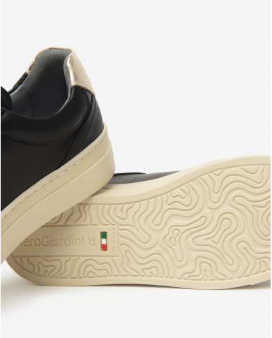 SNEAKERS  NEROGIARDINI DONNA GUANTO NERO T.GLITTER GR.TOP SAB ETOILE MIELE TR GENOVA LIGH I514190D/100