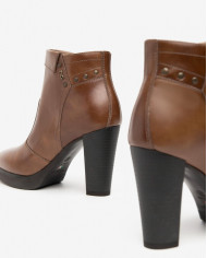 TRONCHETTI NEROGIARDINI DONNA MANOLETE CUOIO PU.ALTILIA  TACCO 9,5 CMI411210D/400