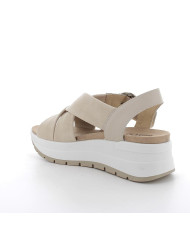 SANDALO CON ZEPPA IGI&CO DONNA SI.NAP.BOTT/FIO SABBIA 7677322