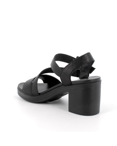 SANDALO CON TACCO IGI&CO DONNA CAPRA TAMPONATA NERO TACCO 6,8CM 7674200