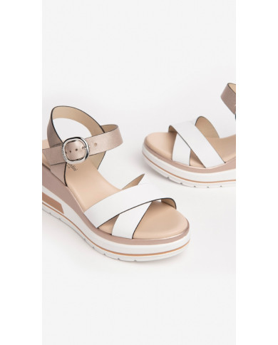 SANDALO CON ZEPPA NEROGIARDINI DONNA BIANCO E218737D/707