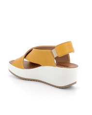 SANDALO CON ZEPPA IGI&CO DONNA CAPRA TAMPONATA GIALLO 566882