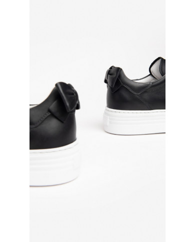 SNEAKERS NEROGIARDINI DONNA GUANTO NERO PU.MONOD.CAPRAIA 927 E306520D/100