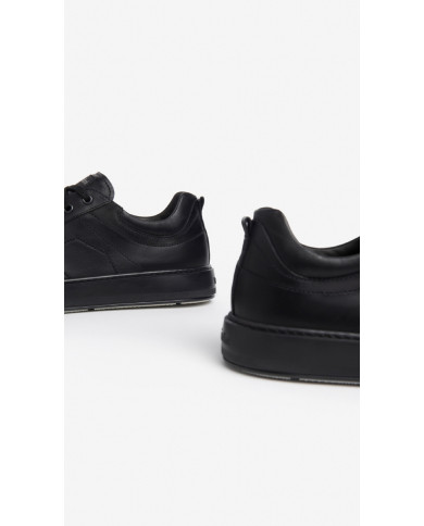 SNEAKERS NEROGIARDINI UOMO IN PELLE OSAKA NERO I303060U/100