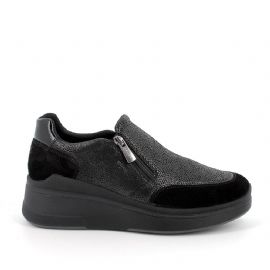 SLIP ON CON ZEPPA IGI&CO DONNA IN PELLE NERO LAMINATO 4655000